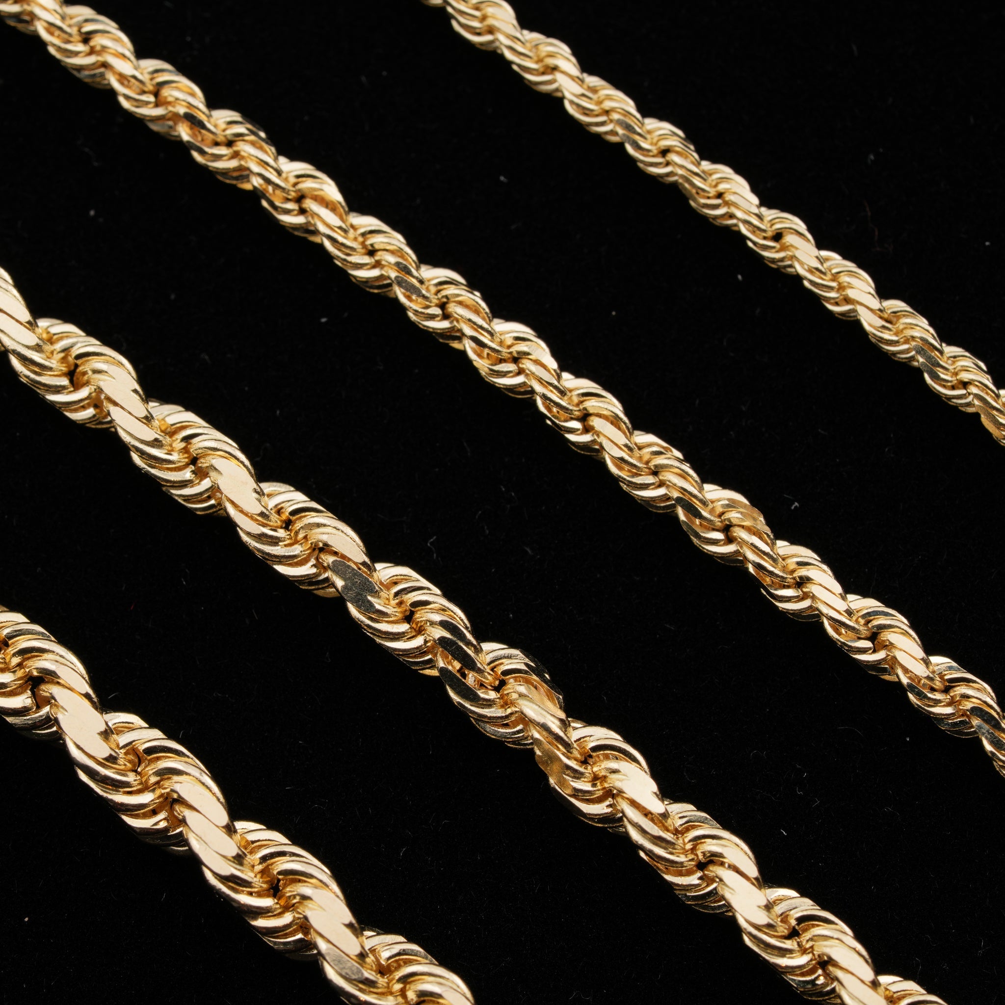 Solid gold rope chains