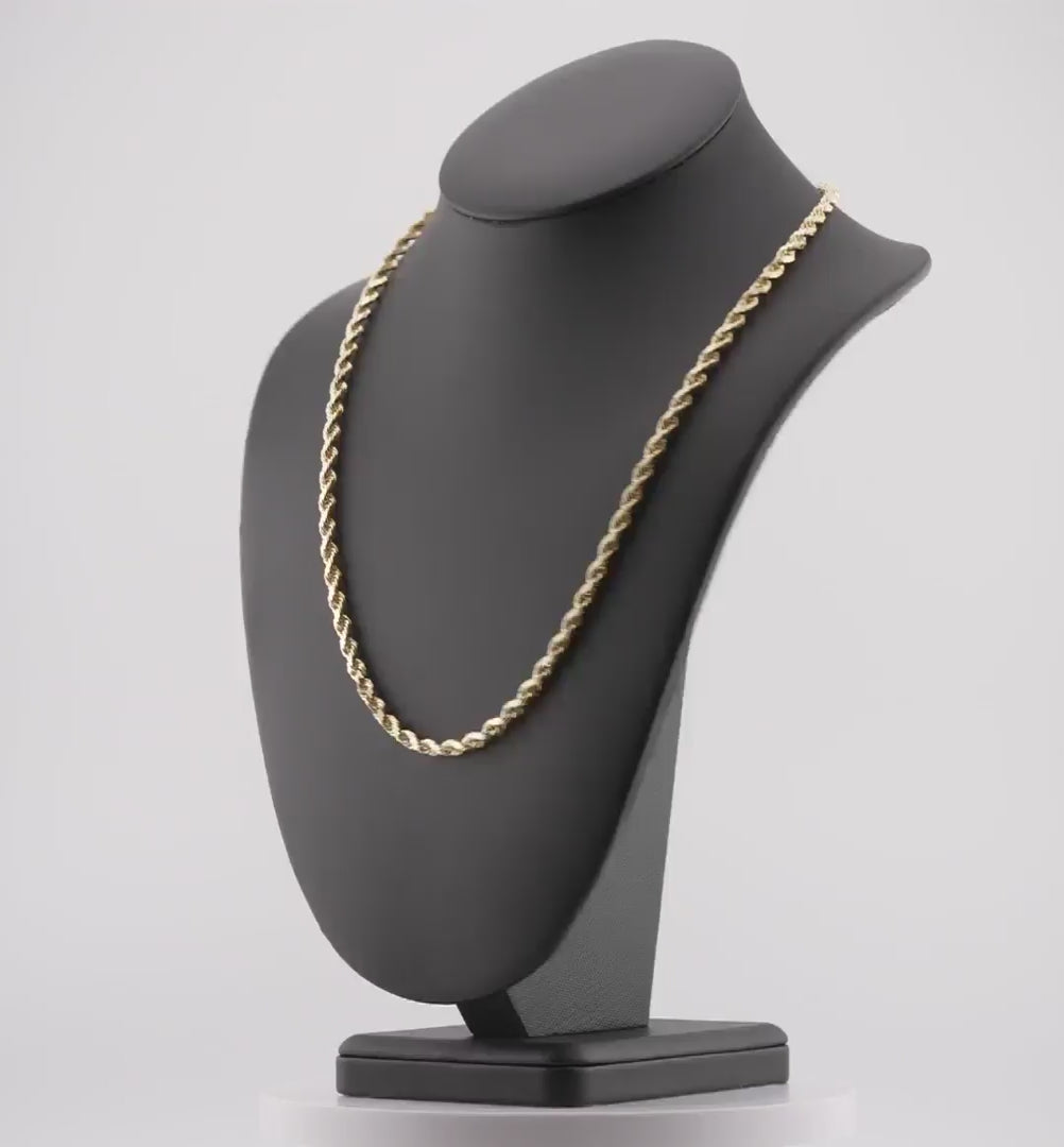 Video of a 5mm diamond-cut rope solid gold chain spinning on a neck display